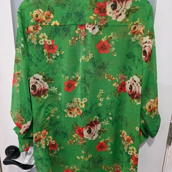 Kut From The Kloth Green Floral Button Up Blouse Women’s Large Sheer - Picture 6 of 6